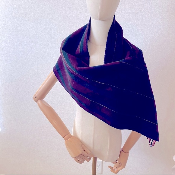 100% Lambs Wool Scottish Scarf - Picture 2 of 4